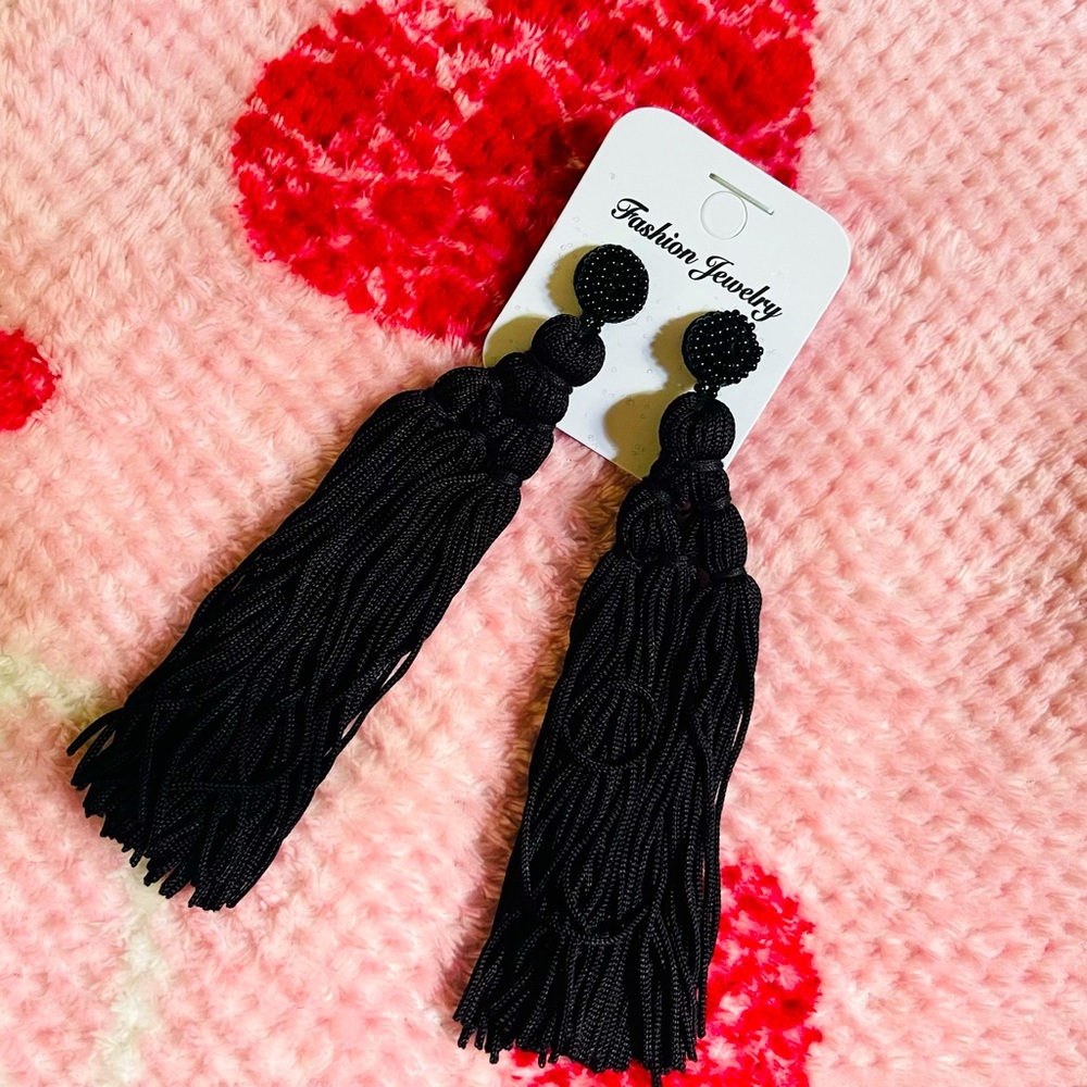Brand new fashion jewelry.